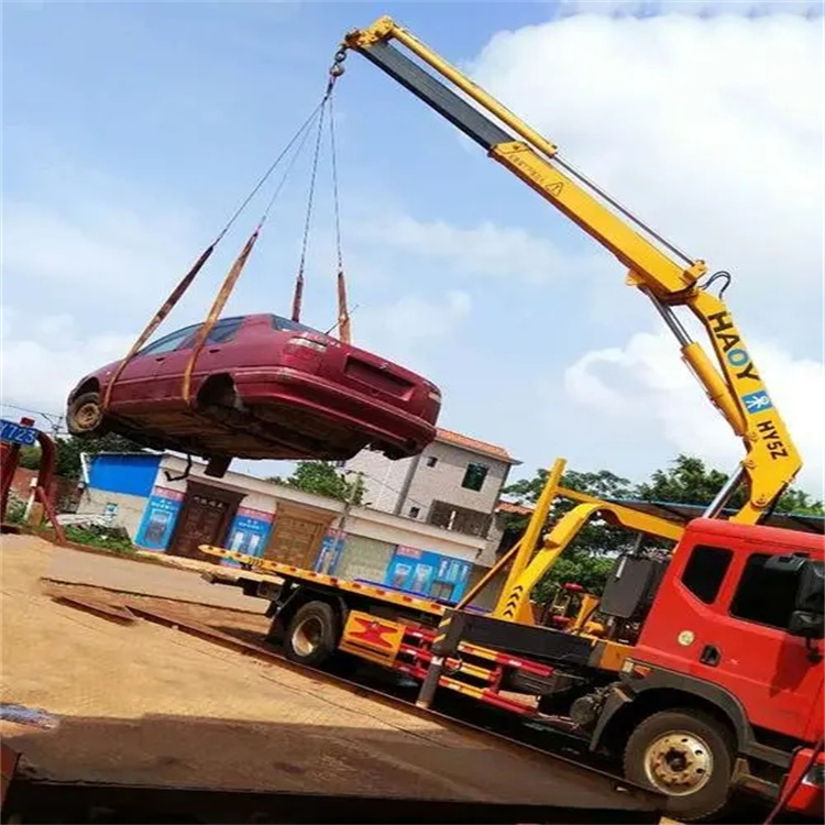 遂溪吊车救援小汽车怎么吊