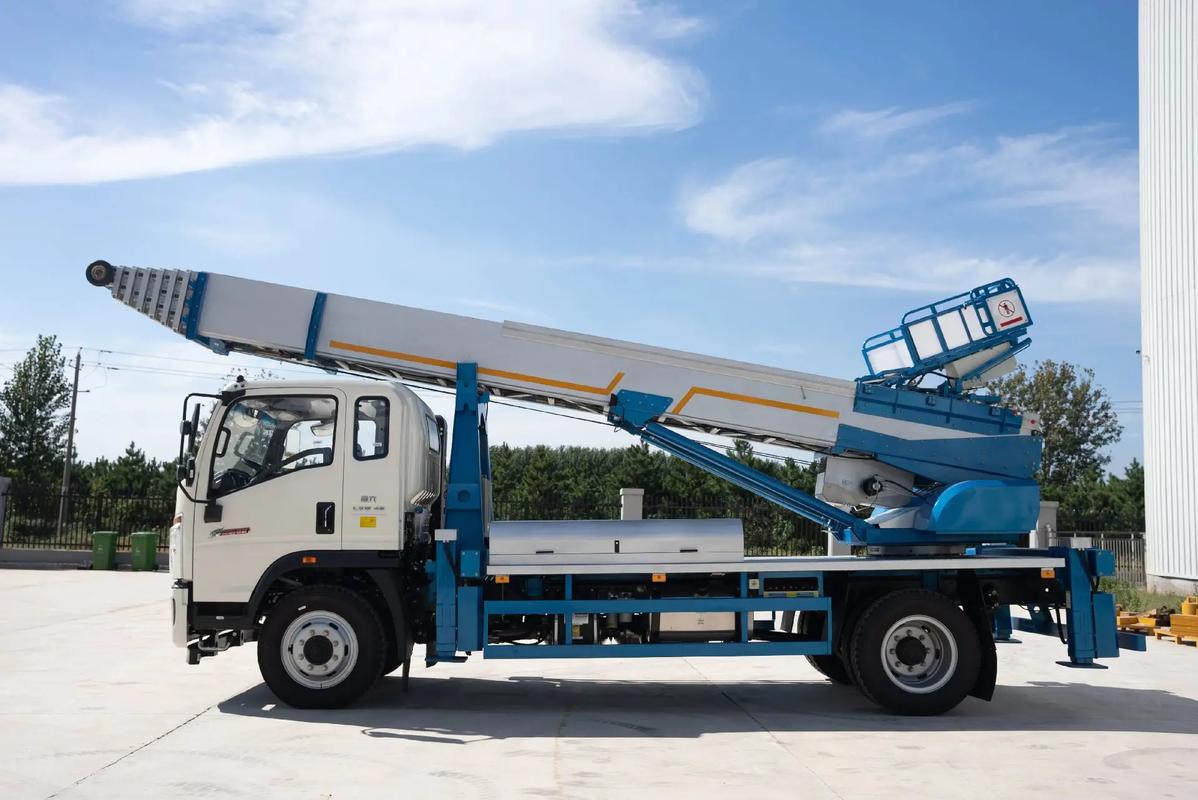 遂溪云梯上料车租赁费用